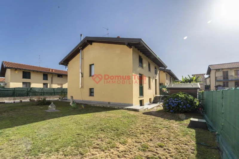 AMPIA VILLA CON GIARDINO E TAVERNA — foto 13