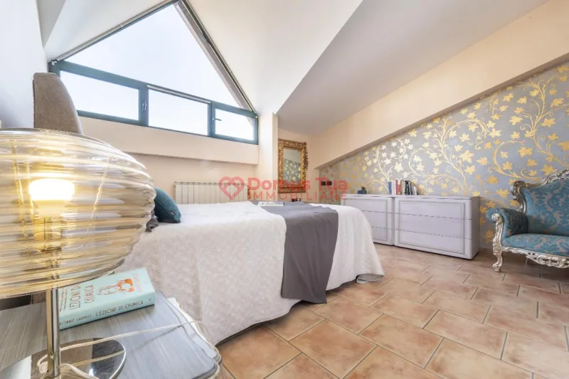 AMPIA VILLA CON GIARDINO E TAVERNA — foto 18