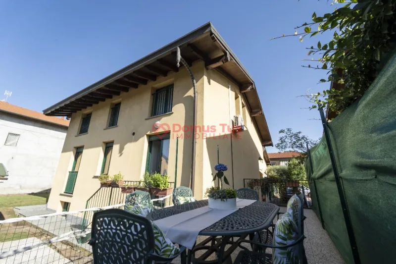 AMPIA VILLA CON GIARDINO E TAVERNA — foto 34