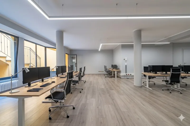 Ufficio Open Space Versatile di 95 mq — foto 18