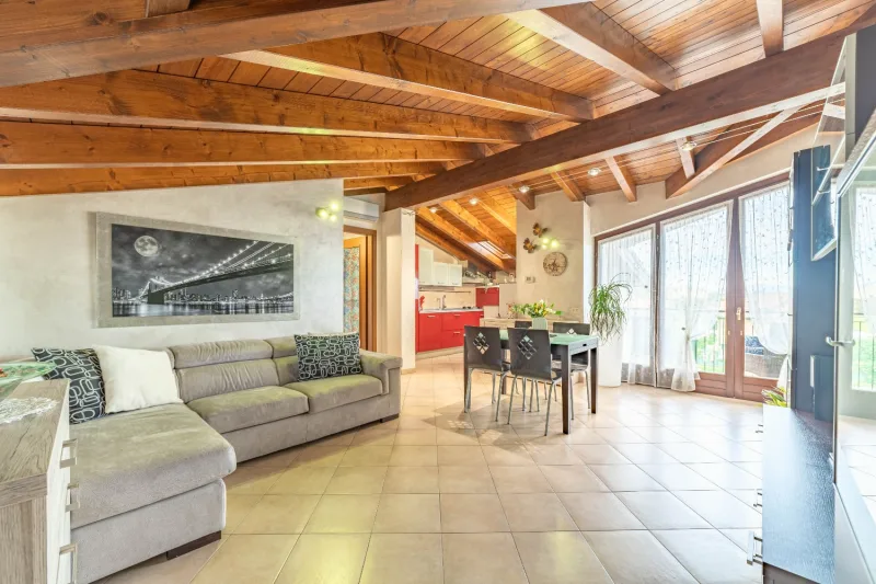 3L all'ultimo piano con box doppio — foto 2