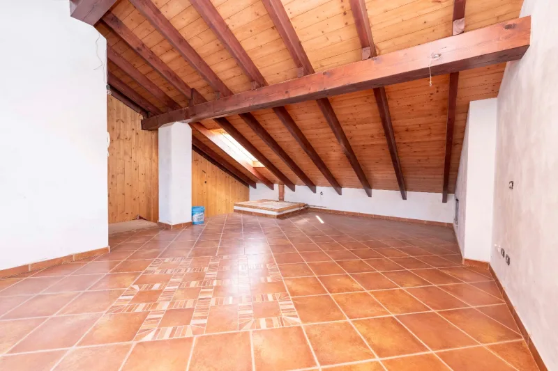 Ampio Bilocale da Personalizzare con box e giardino — foto 11