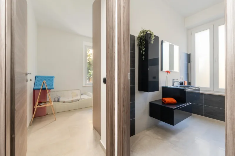 Elegante Appartamento 4L in Villa nel Cuore di Tradate — foto 20