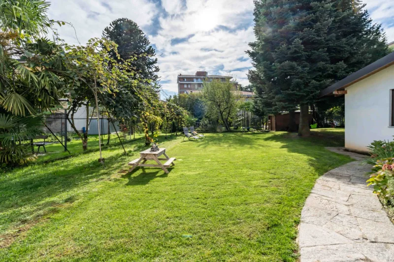 Elegante Appartamento 4L in Villa nel Cuore di Tradate — foto 30
