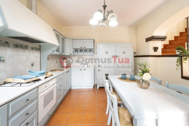 GRAZIOSO TRILOCALE SU DUE LIVELLI SENZA SPESE CONDOMINIALI — foto 7