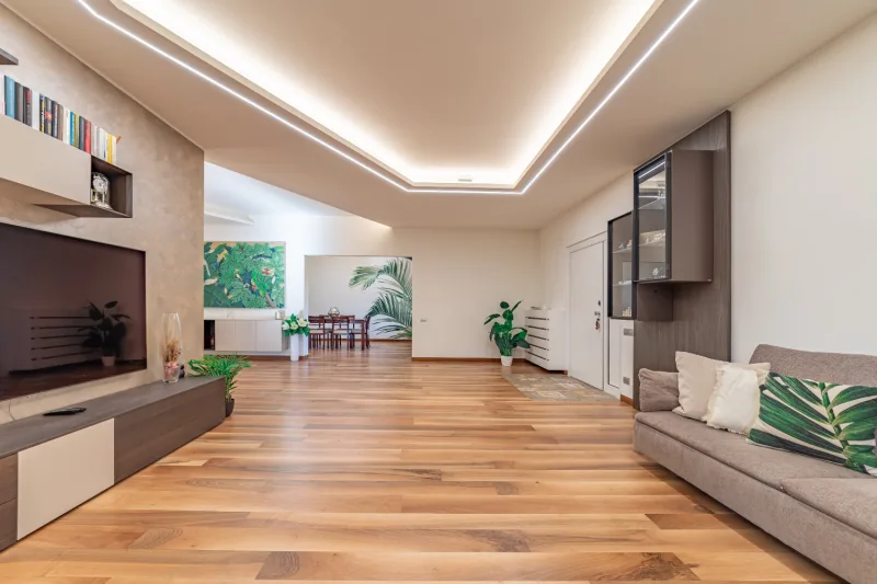 Incanto a Cermenate: Villa con Piscina e Due Dimore — foto 9