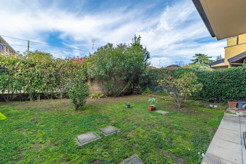 Trilocale Accogliente con Giardino — foto 21