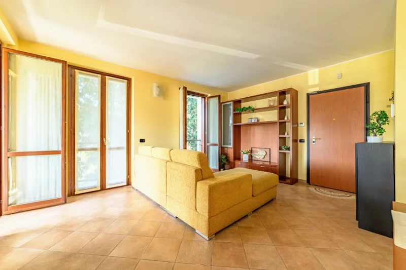 3L arredato con Terrazzo nel Cuore di Tradate — foto 11